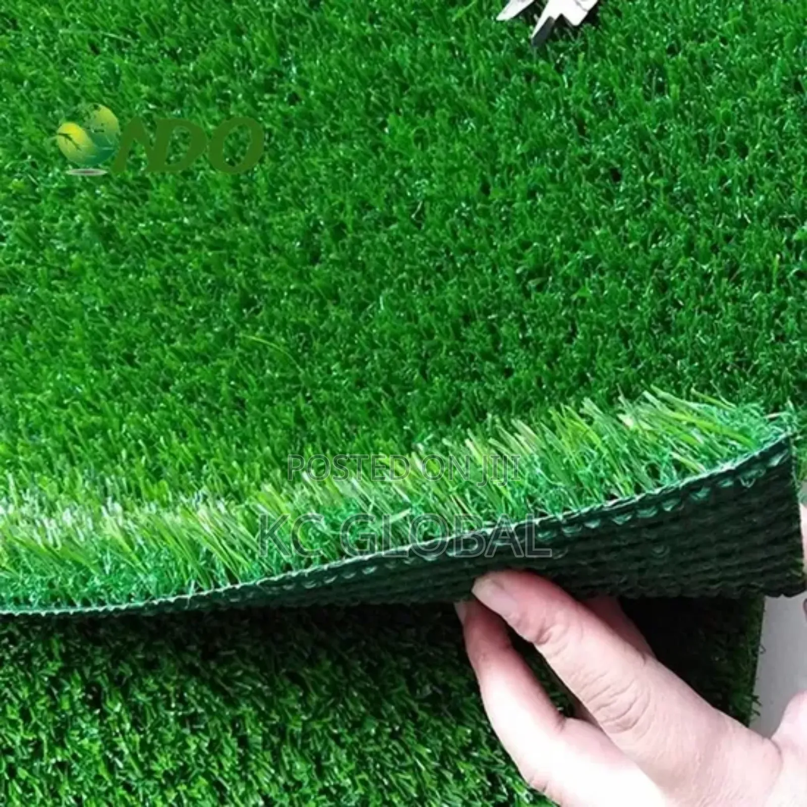 Artificial Grass Available for Outdoor Service