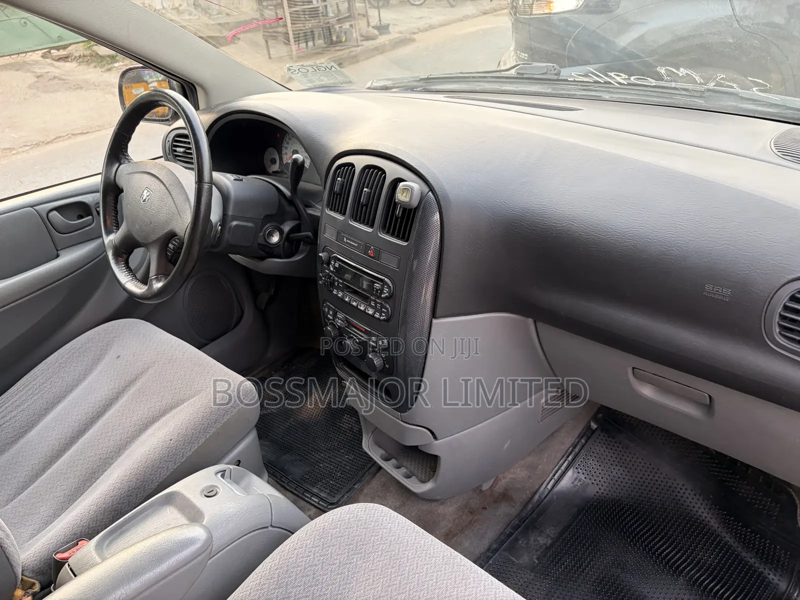 Dodge Caravan SXT 2006 Gray