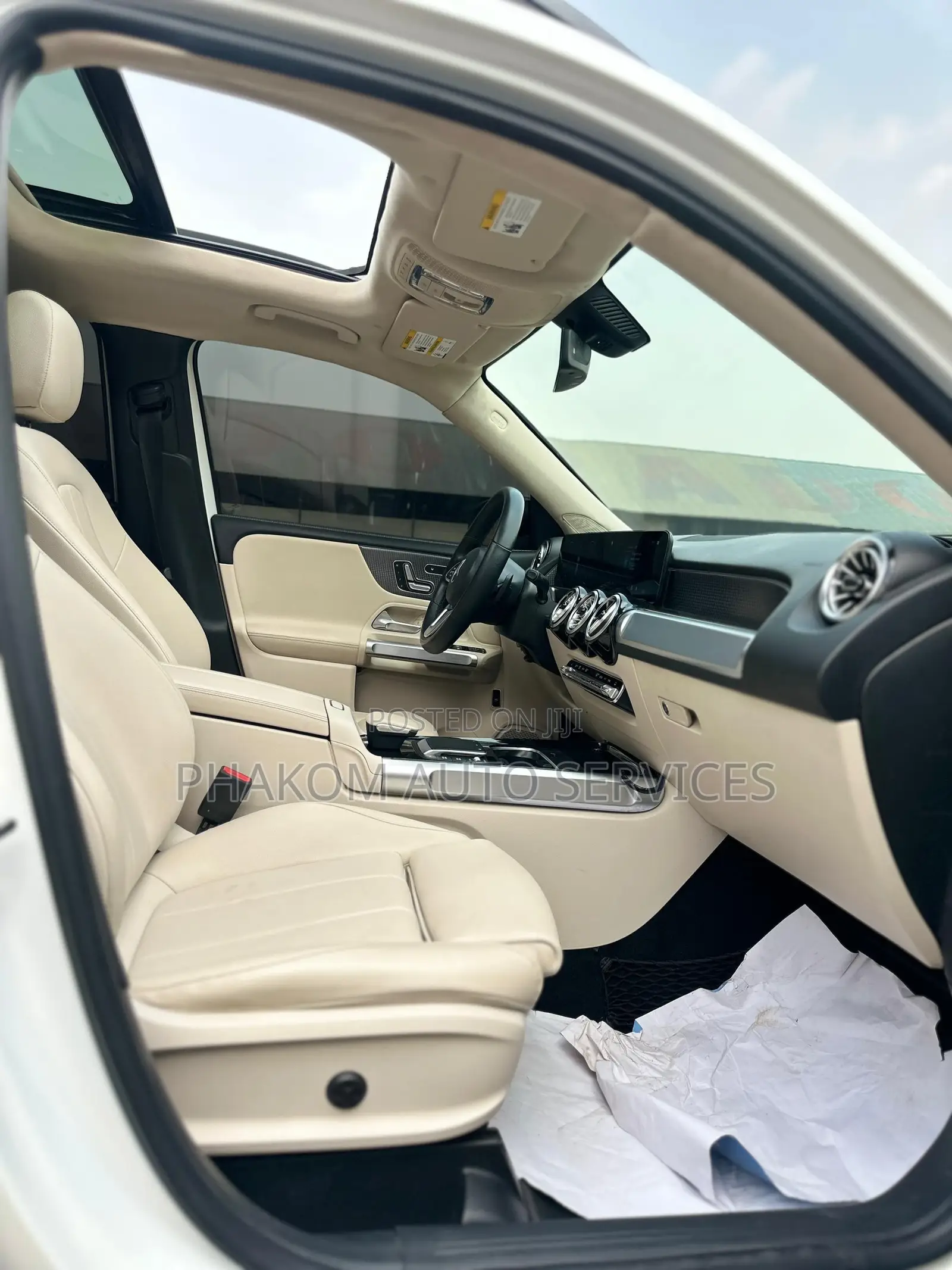 Mercedes-Benz GLB-Class GLB 250 4MATIC 2022 White