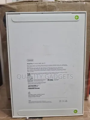 New Apple iPad Pro 11 (2025) 16 GB Silver