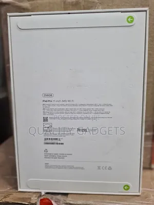 New Apple iPad Pro 11 (2025) 16 GB Silver