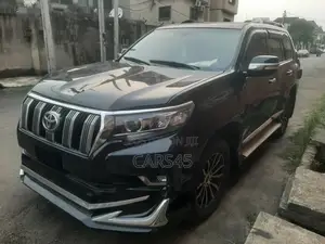 Toyota Land Cruiser Prado 2011 Black