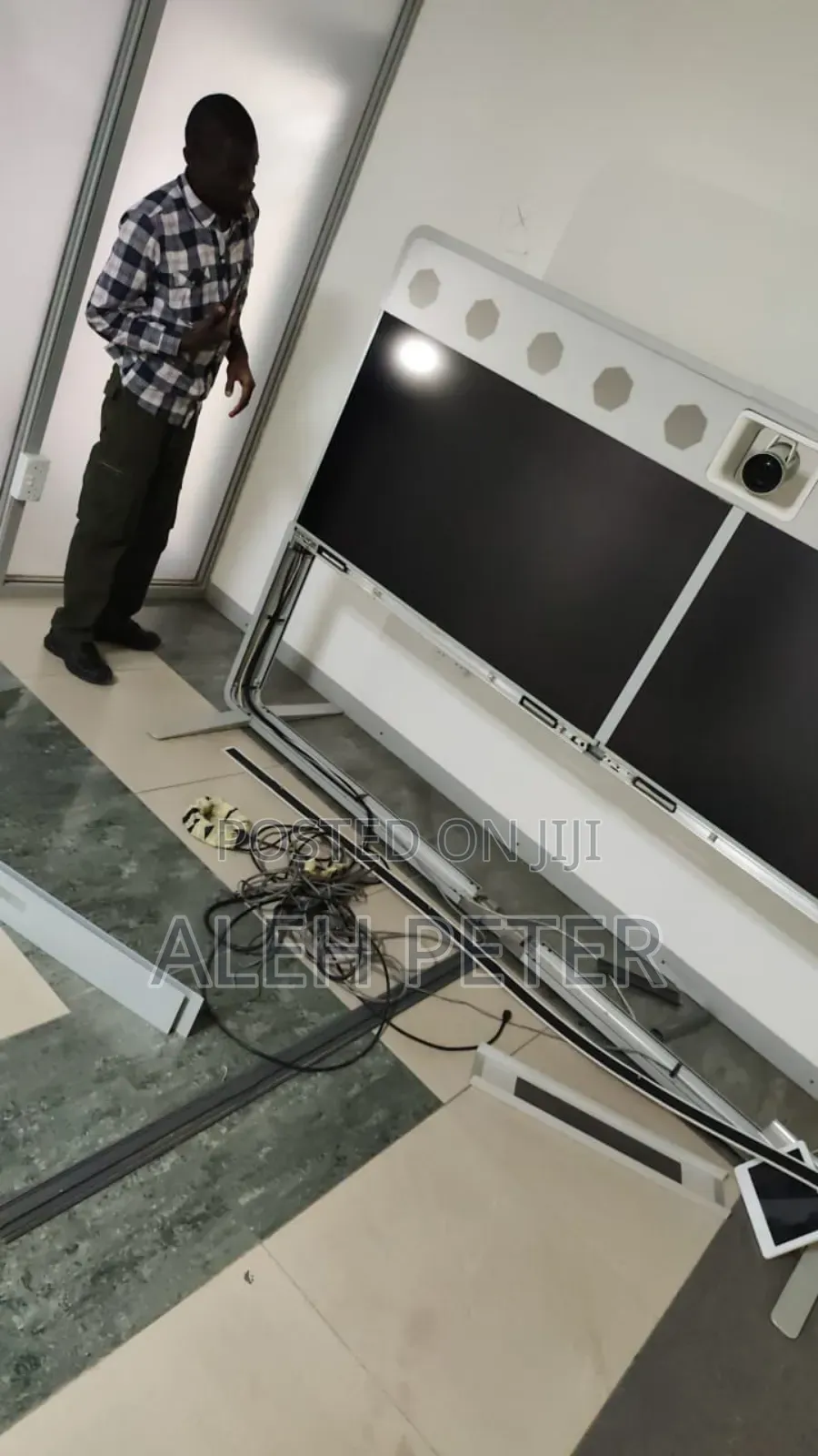 Video Conference Equipment - Cisco Telepresence Mx700
