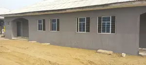 2bdrm Block of Flats in Alafia Estate, Igbogbo for rent