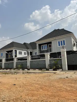 3bdrm Duplex in Owode Housing Estate, Apata for sale