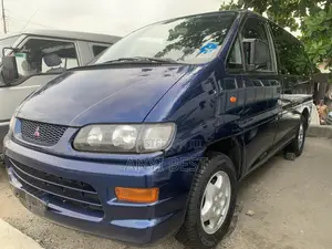 Mitsubishi Spacestar 2000 Blue