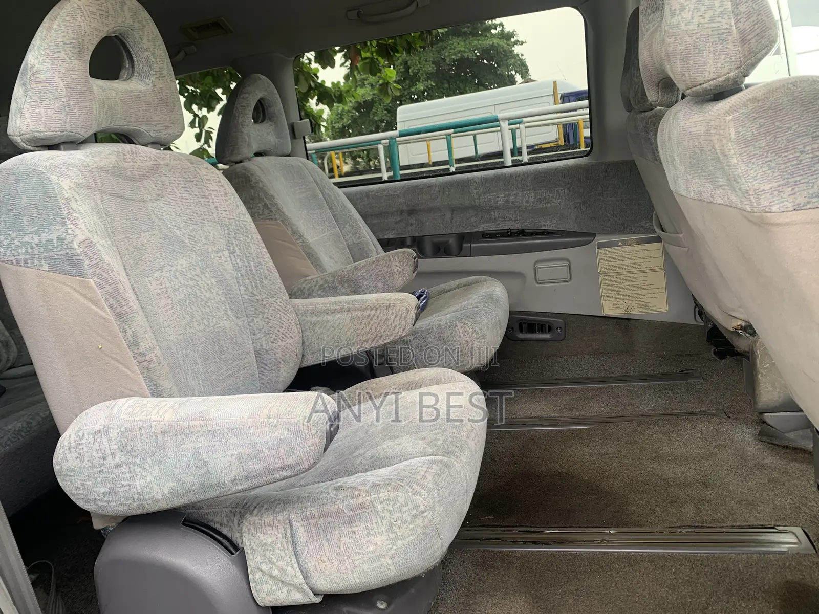 Mitsubishi Spacestar 2000 Blue