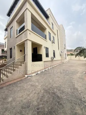7bdrm Duplex in Katampe for sale