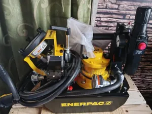 Enerpac Air Powered Torque
Wrench Pump