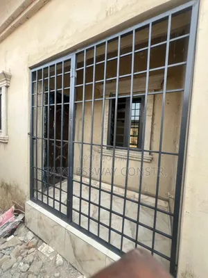 Door Simplify Burglary
