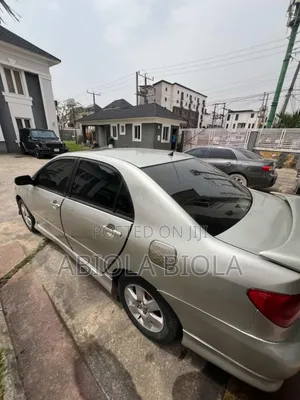 Toyota Corolla 2004 Silver