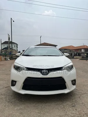 Toyota Corolla L 4dr Sedan (1.8L 4cyl 4A) 2015 White