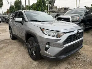 Toyota RAV4 2019 Silver