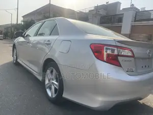 Toyota Camry 2013 Silver