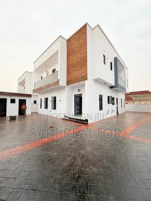Furnished 4bdrm Duplex in Ogba for sale