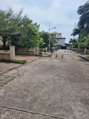 Warehouse / Office Complex –Along Apapa, Oshodi Express,Isolo, LAGOS