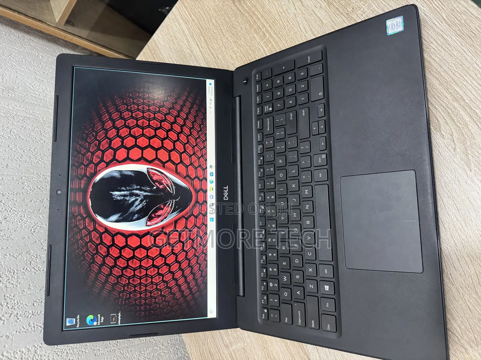 Laptop Dell Latitude 3590 8GB Intel Core i7 SSD 256GB