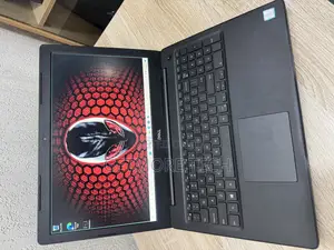 Laptop Dell Latitude 3590 8GB Intel Core i7 SSD 256GB