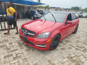 Mercedes-Benz C300 Luxury 4Matic Sedan AWD (3.5L 6cyl 7A) 2013 Red
