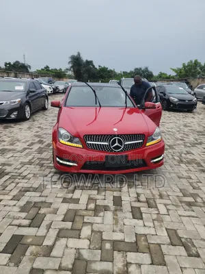 Mercedes-Benz C300 Luxury 4Matic Sedan AWD (3.5L 6cyl 7A) 2013 Red