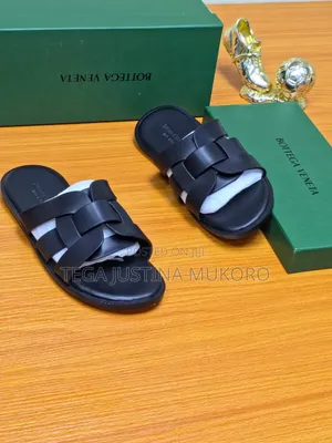 High Quality Bottega Veneta Men's Pam Slippers