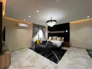 3bdrm Apartment in Banana Island for rent