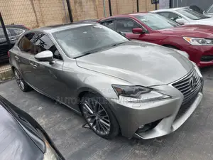 Lexus IS 250 4WD 2015 Gold