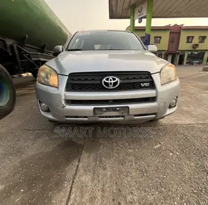Toyota RAV4 3.5 Sport 2010 Silver