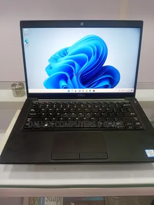 Laptop Dell Latitude 7390 8GB Intel Core i5 SSD 256GB