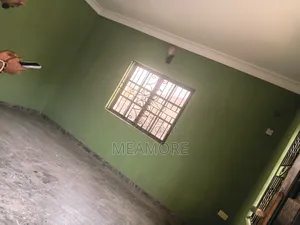 4bdrm Apartment in Agric, Epe for rent