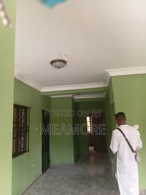 4bdrm Apartment in Agric, Epe for rent