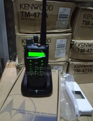 Motorola Mototrbo XPR 6550 Digital Portable Two-Way Radio.