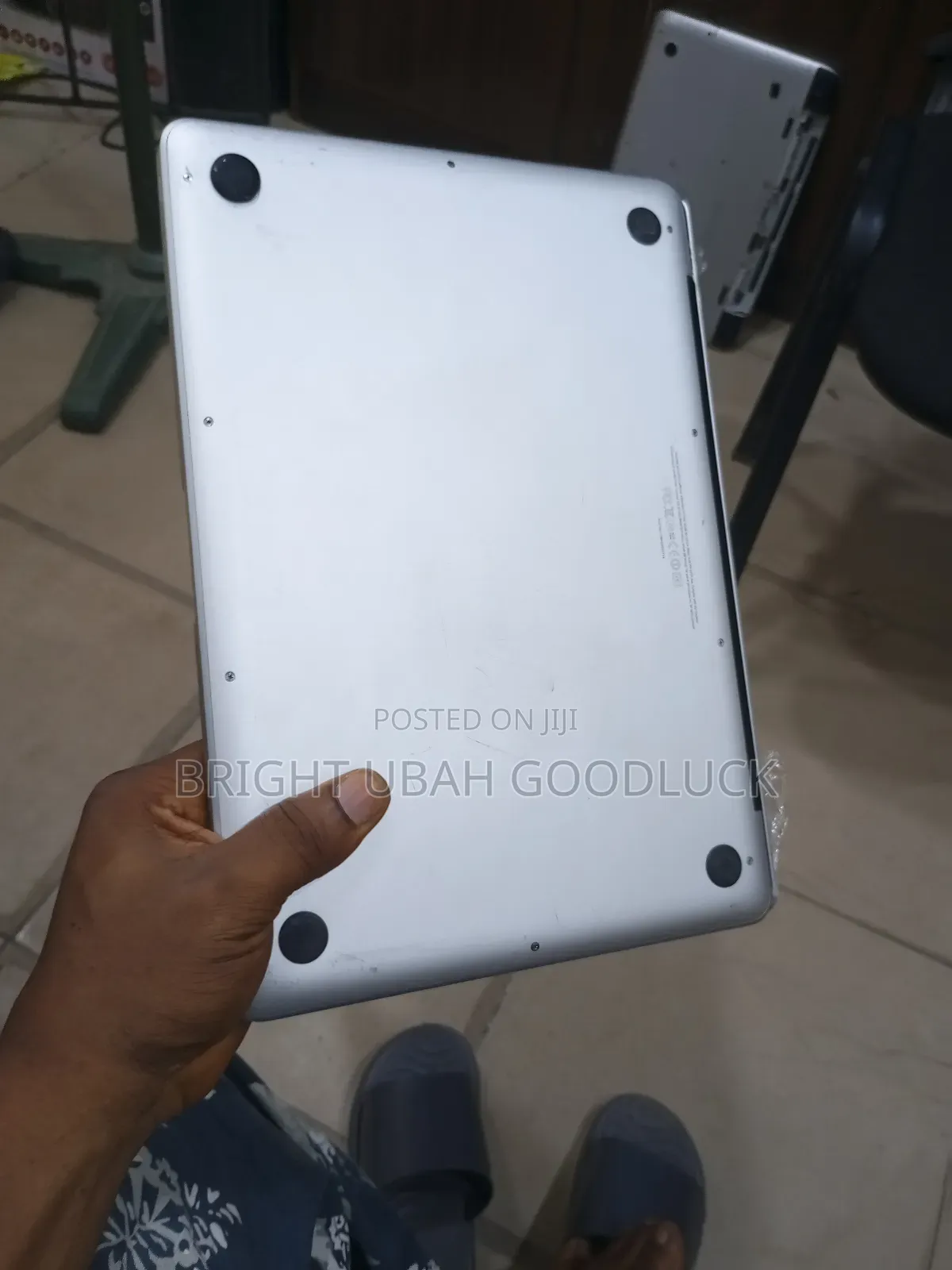Laptop Apple MacBook Pro 8GB Intel Core i7 HDD 500GB