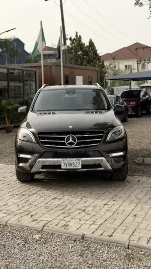 Mercedes-Benz M Class ML400 4MATIC 4dr SUV AWD (3.0L 6cyl Turbo 7A)