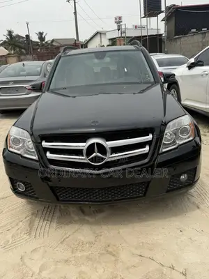 Mercedes-Benz GLK-Class 350 2010 Black