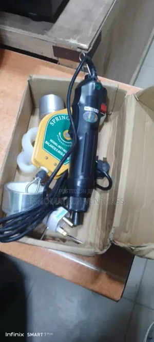 Bottle Capping Machine