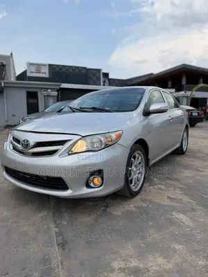Toyota Corolla 2009 Silver