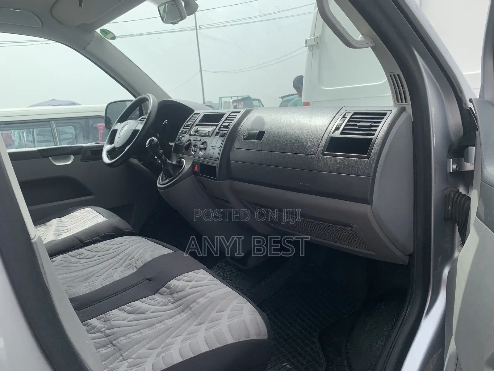 Volkswagen Transporter 2004 Silver