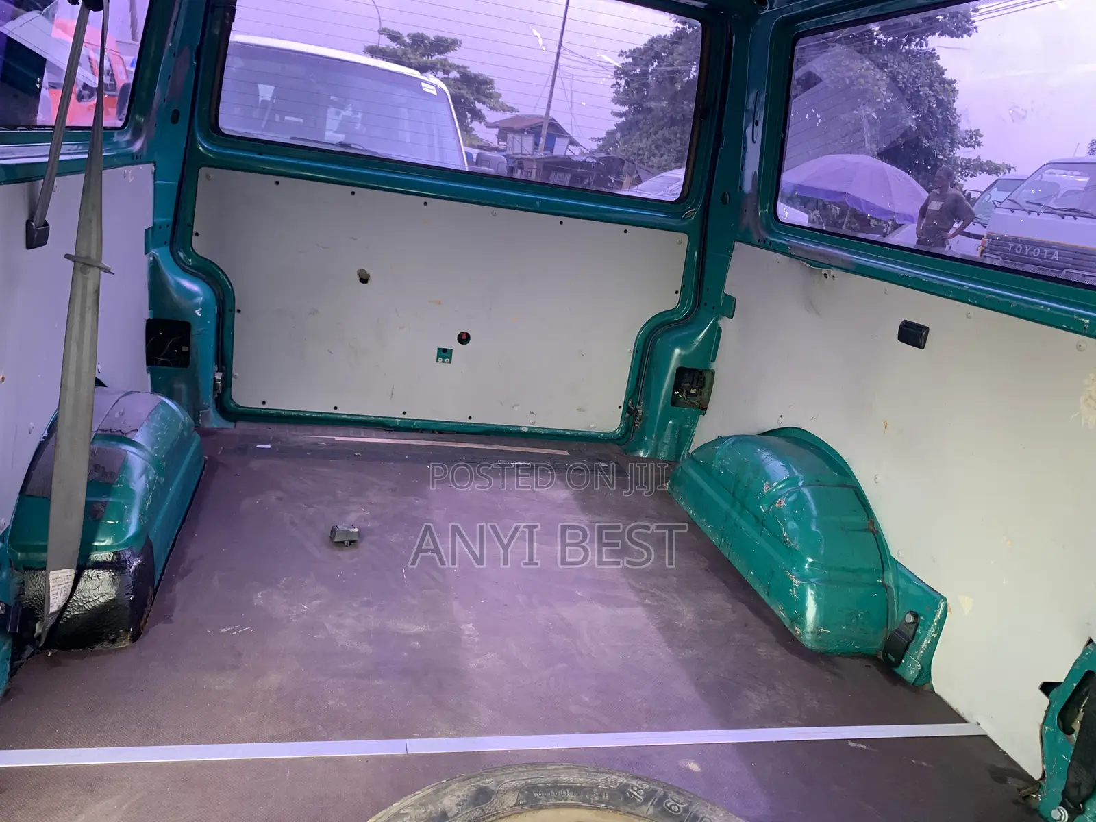 Volkswagen Transporter 2005 Green