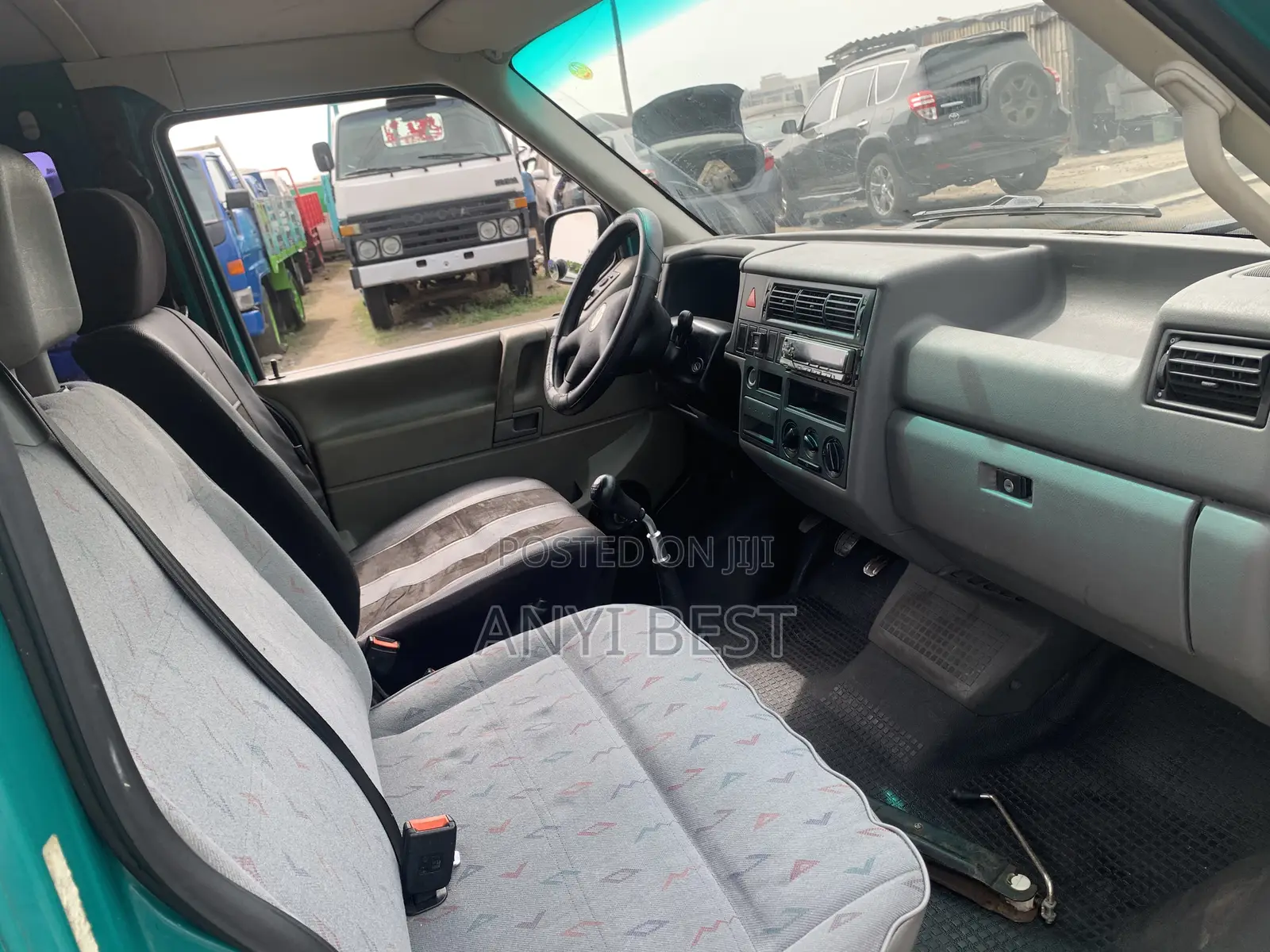 Volkswagen Transporter 2005 Green