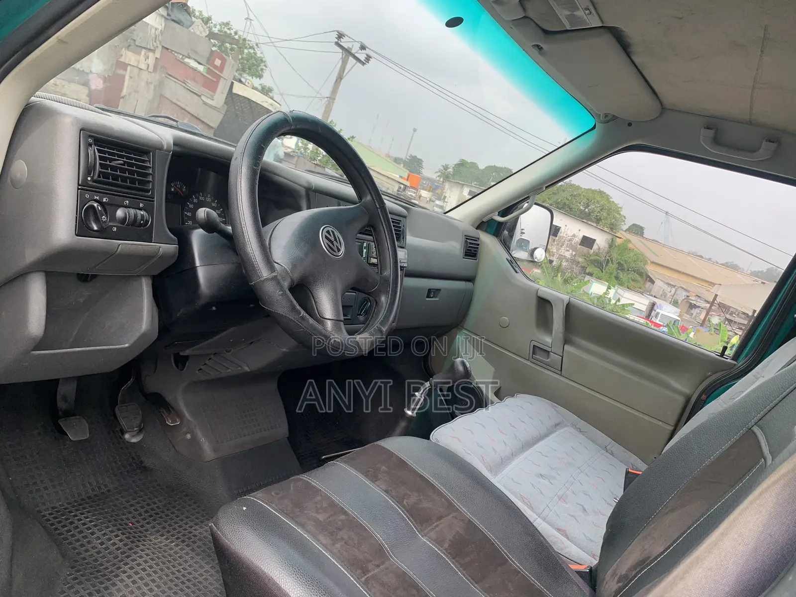 Volkswagen Transporter 2005 Green