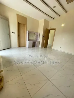 1bdrm Shared Apartment in Ikota Villa for rent