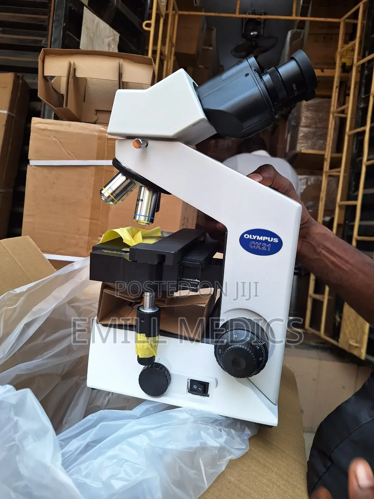 Microscope