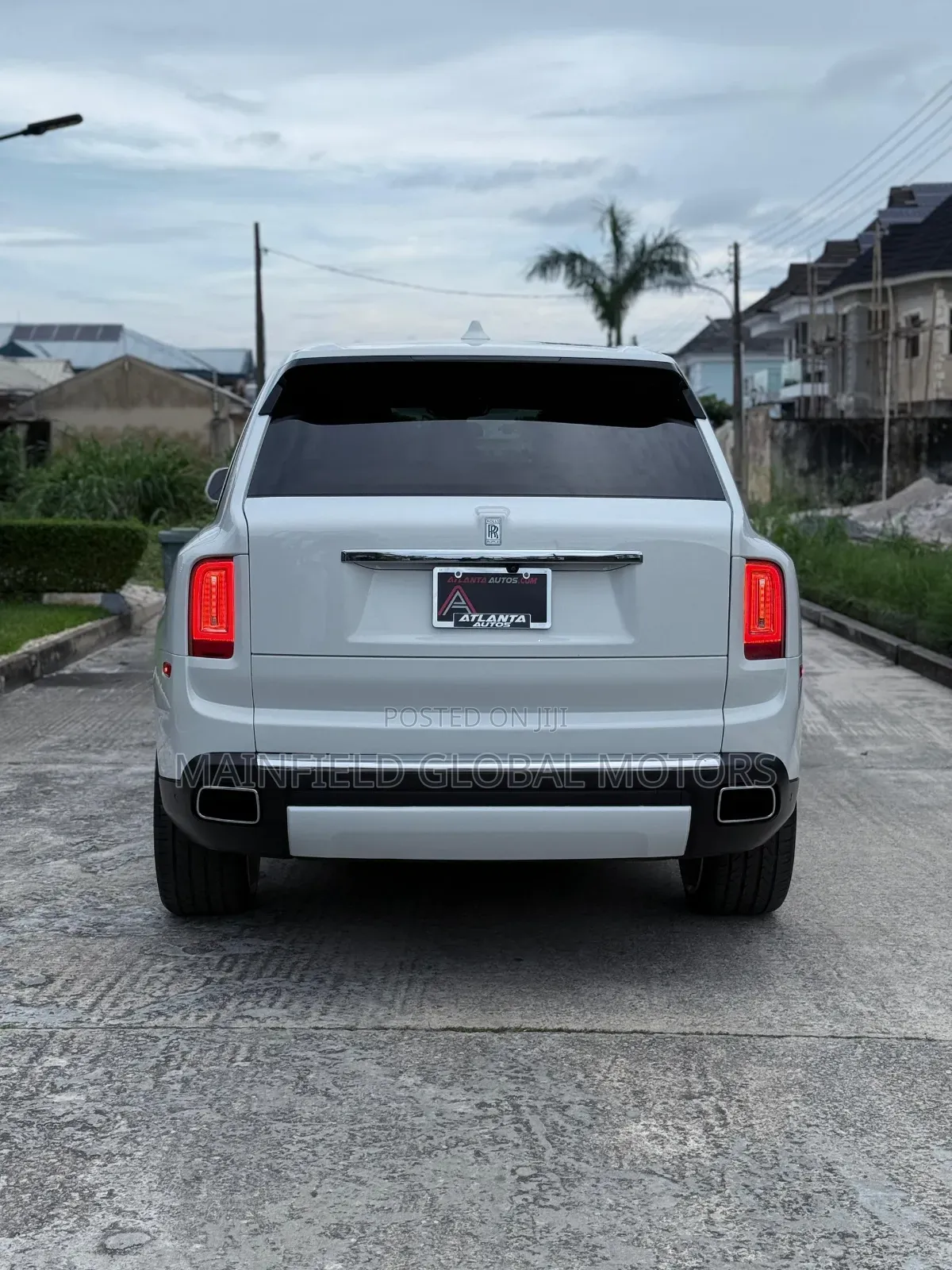 Rolls-Royce Cullinan Base 2020 White
