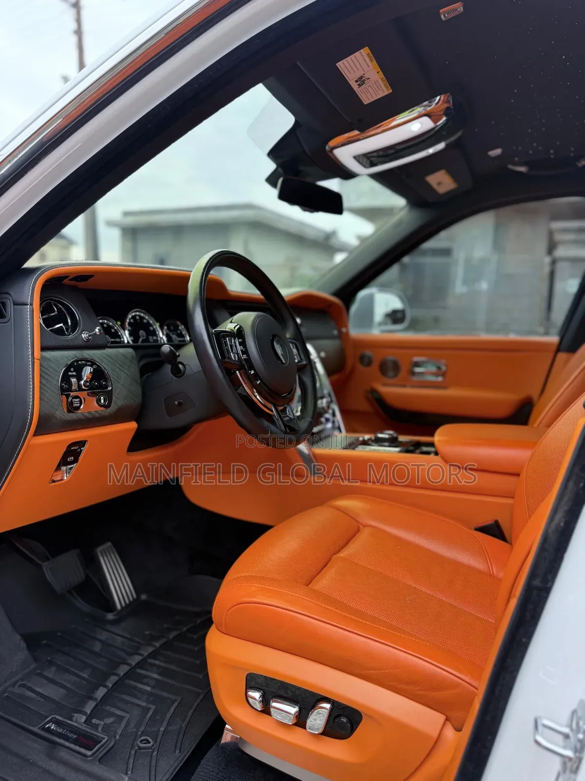 Rolls-Royce Cullinan Base 2020 White