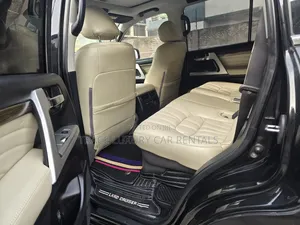 Toyota Land Cruiser for Rental