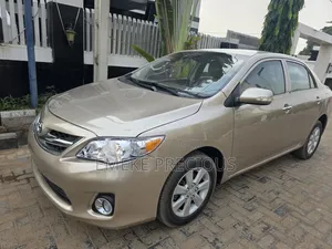 Toyota Corolla S 4dr Sedan (1.8L 4cyl 4A) 2010 Gold