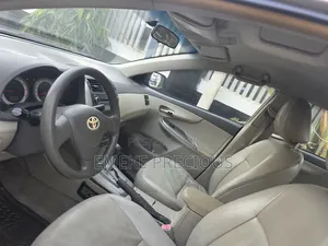 Toyota Corolla S 4dr Sedan (1.8L 4cyl 4A) 2010 Gold