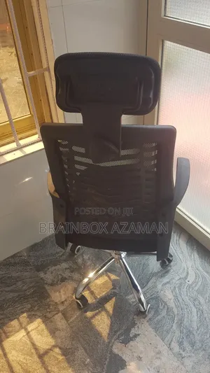 Victory Headrest