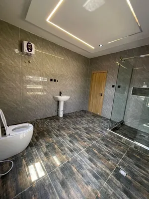 4bdrm Duplex in Akoto, Akala Express for sale